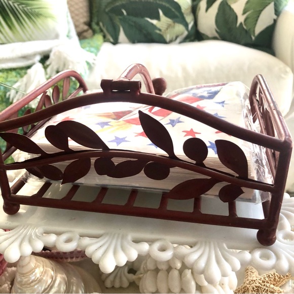 🇺🇸🎉Primitive Red Napkin Holder + Patriotic July 4th Fireworks Dinner Napkins - Picture 3 of 5